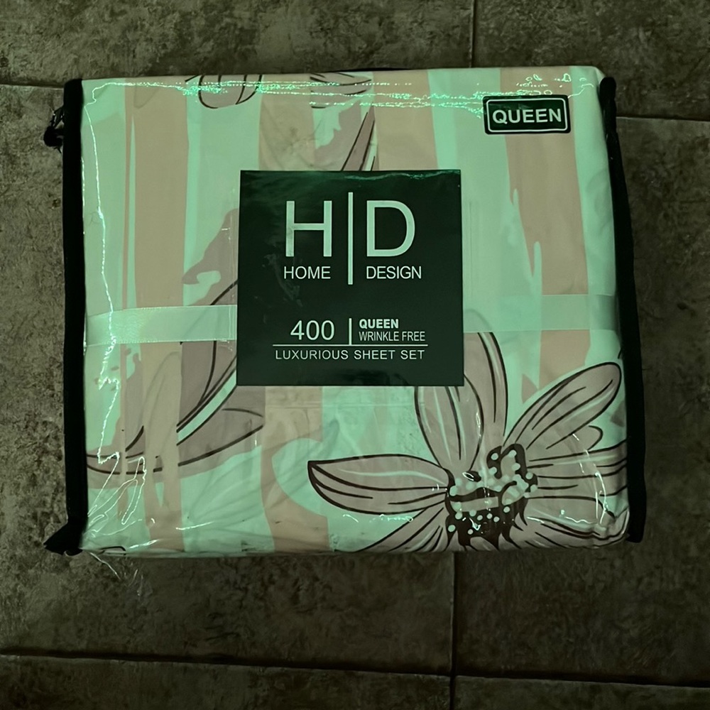 Home Design 400 Luxurious Sheet Set